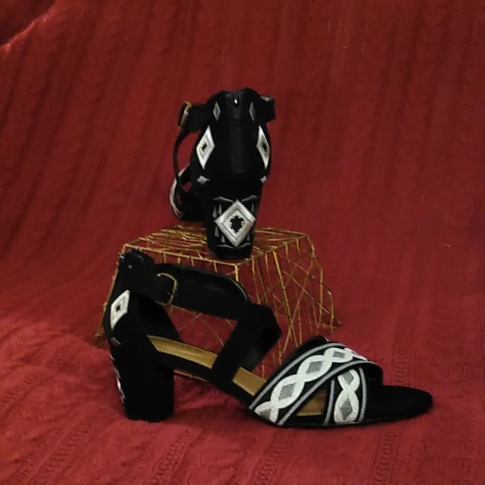 Shoes - Picture 2 of 2